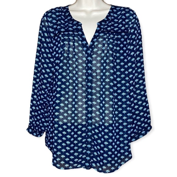 Skies Are Blue | Blue Floral Detail Button Down Blouse Chiffon Long Sleeve L - Picture 1 of 5